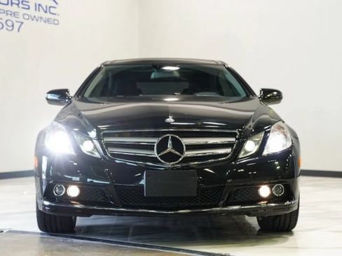 Used 2010 Mercedes-Benz E 350 Coupe image 2