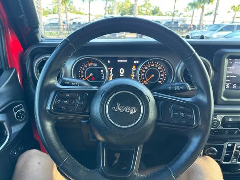 Used 2018 Jeep Wrangler Unlimited Sport S AWD/4WD image 29