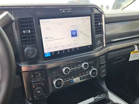 New 2025 Ford F250 Lariat w/ Lariat Ultimate Package image 11