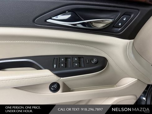 Used 2013 Cadillac SRX Premium AWD/4WD image 21