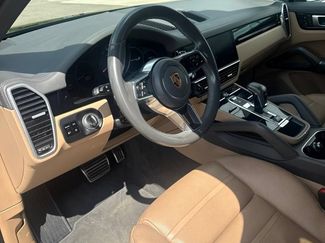 Used 2019 Porsche Cayenne S AWD/4WD video 1