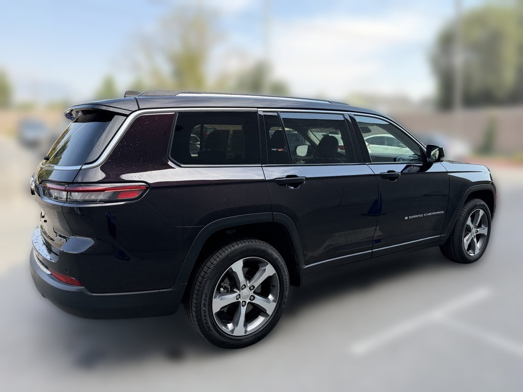 Used 2023 Jeep Grand Cherokee L Limited w/ Trailer Tow Group (B) AWD/4WD image 5