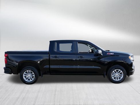 Used 2024 Chevrolet Silverado 1500 RST image 8