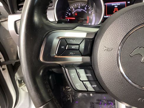 Used 2020 Ford Mustang Premium RWD image 19