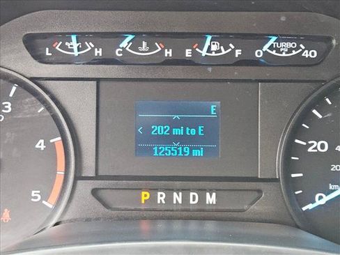 Used 2022 Ford F250 XL w/ Power Equipment Group AWD/4WD image 11
