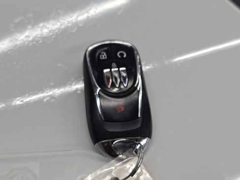Used 2025 Buick Encore GX Preferred FWD image 43