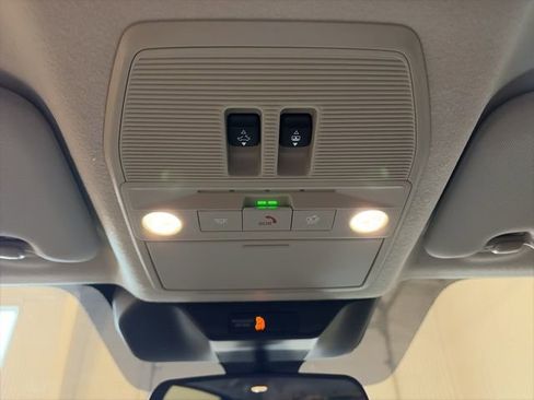 New 2026 Nissan Kicks SR image 29