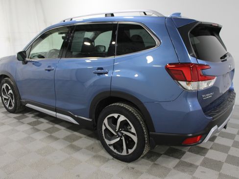 Used 2023 Subaru Forester Touring image 30