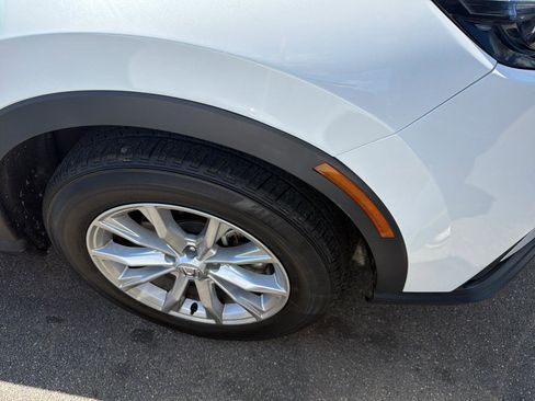 Used 2024 Honda CR-V EX image 4