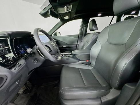 Used 2025 Lexus TX 350 FWD w/ Technology Package image 25