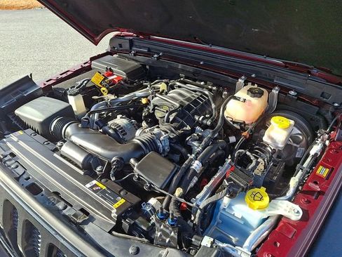 Used 2021 Jeep Wrangler Unlimited Sport image 26