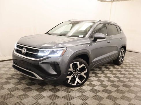 Used 2023 Volkswagen Taos SEL AWD/4WD image 1