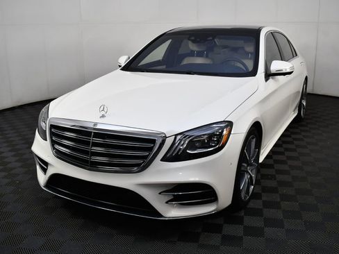 Used 2018 Mercedes-Benz S 560 Sedan image 1
