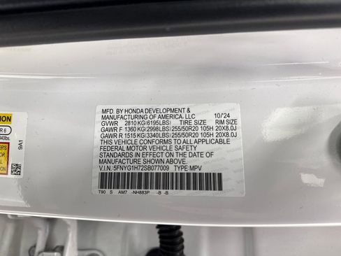 Used 2025 Honda Pilot Touring image 32