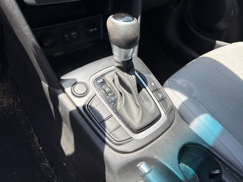 Used 2019 Hyundai Kona Limited FWD image 15
