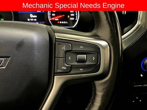 Used 2019 Chevrolet Silverado 1500 LT Trail Boss w/ Convenience Package AWD/4WD image 12