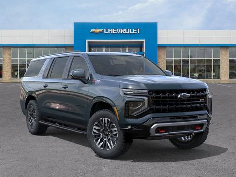 New 2026 Chevrolet Suburban Z71 image 7