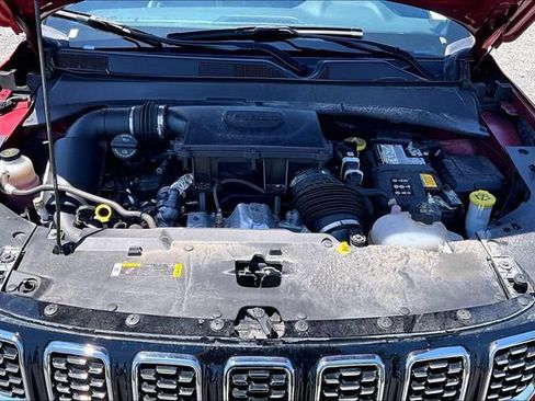Used 2025 Jeep Compass Limited AWD/4WD image 30