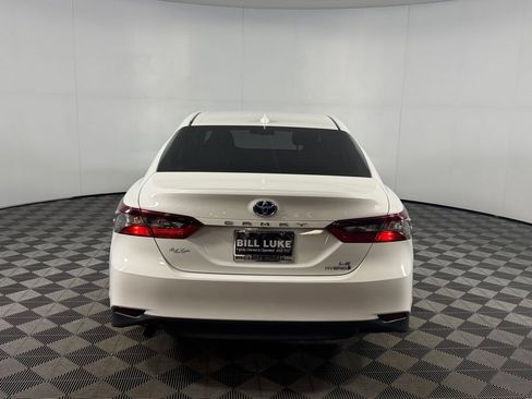 Used 2024 Toyota Camry LE image 7