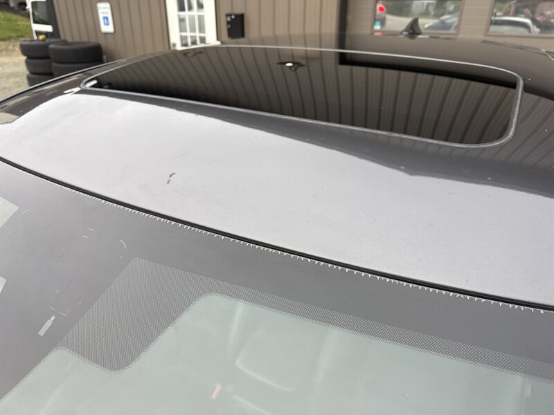 Used 2018 MAZDA CX-5 Touring w/ Preferred Equipment Package AWD/4WD image 15