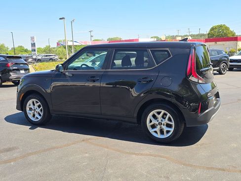 Certified 2024 Kia Soul LX w/ Option Group 015 image 5