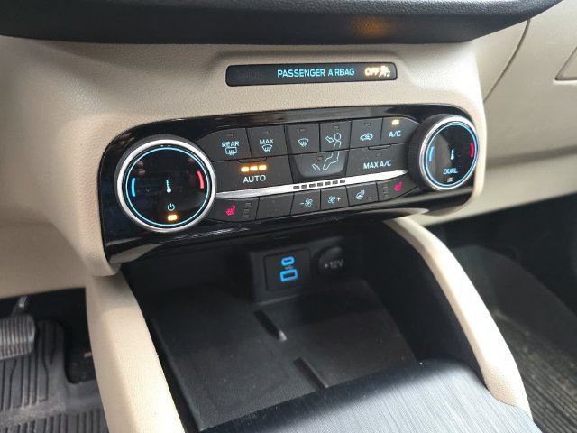 Used 2022 Ford Escape SEL w/ Technology Package FWD image 20
