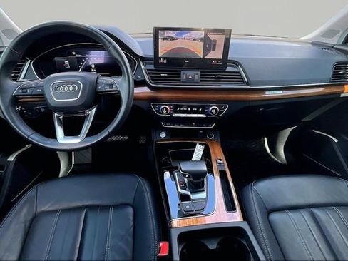 Used 2023 Audi Q5 2.0T Premium Plus w/ Premium Plus Package AWD/4WD image 15