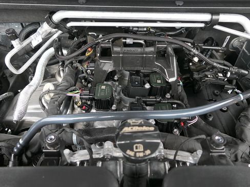 Used 2026 Chevrolet Colorado LT w/ LT Convenience Package RWD image 30