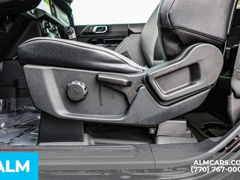 Used 2024 Ford Bronco Black Diamond image 24