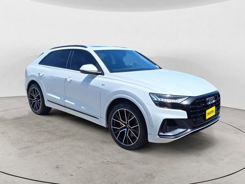 Used 2021 Audi Q8 Prestige AWD/4WD image 7