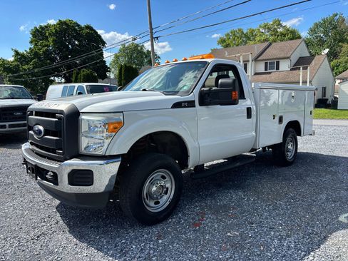 Used 2012 Ford F250 XL w/ PWR Equipment Group AWD/4WD image 2