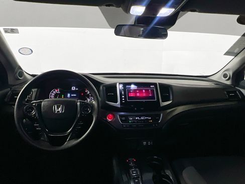 Used 2020 Honda Ridgeline Sport image 30