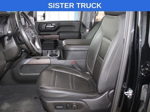 Used 2023 GMC Sierra 3500 Denali w/ Denali Ultimate Package image 18