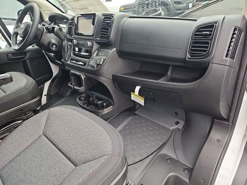 New 2026 RAM ProMaster 2500 w/ Convenience Group image 29