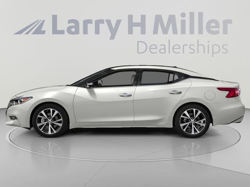 Used 2016 Nissan Maxima SR FWD image 3