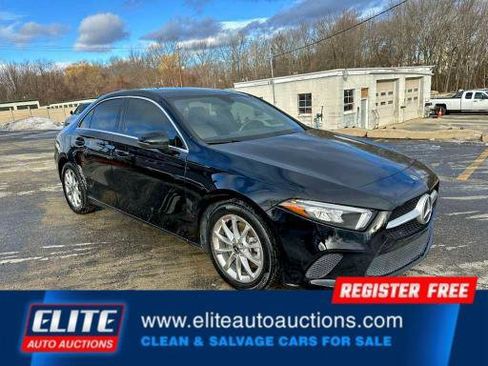 Used 2021 Mercedes-Benz A 220 image 7