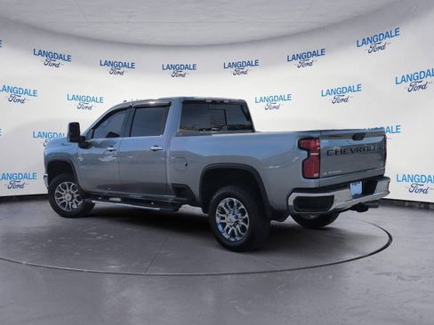 Used 2024 Chevrolet Silverado 2500 LTZ w/ LTZ Plus Package image 9