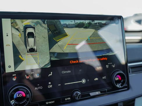 New 2026 Subaru Solterra image 26