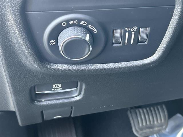 Certified 2023 Jeep Grand Cherokee Altitude AWD/4WD image 22