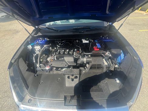 Used 2025 Honda CR-V EX-L image 12