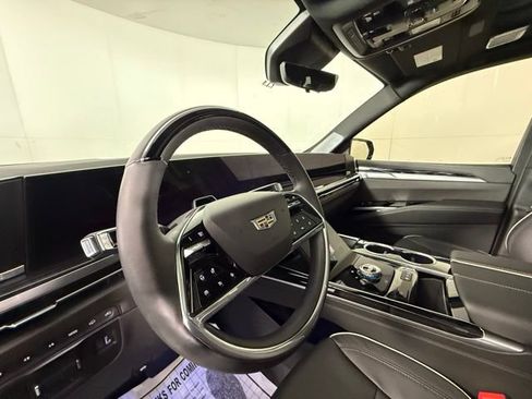 Certified 2025 Cadillac Escalade Sport w/ Touring Package image 10