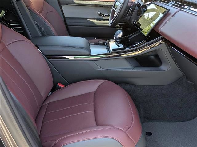 New 2026 Land Rover Range Rover Sport Dynamic SE AWD/4WD image 18