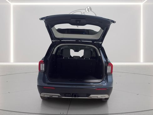 New 2026 Ford Explorer Active w/ Active Comfort Package image 10