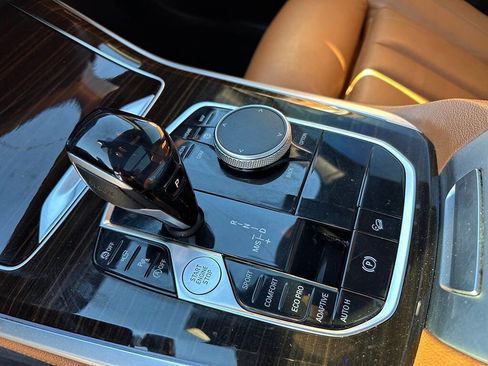 Used 2019 BMW X5 xDrive40i w/ Convenience Package image 30