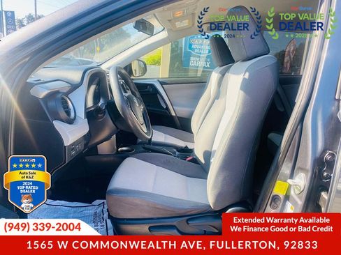 Used 2015 Toyota RAV4 LE FWD image 19