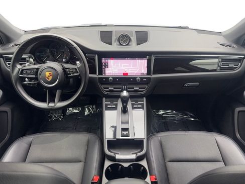 Used 2022 Porsche Macan AWD/4WD image 50