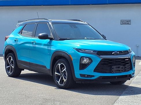 Certified 2021 Chevrolet TrailBlazer RS w/ Convenience Package FWD image 1