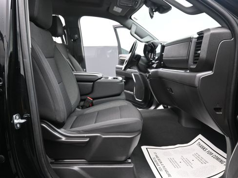 Used 2023 Chevrolet Silverado 1500 LT image 29