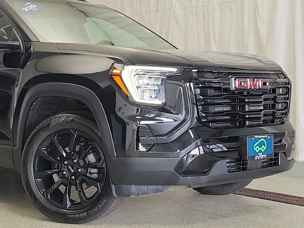 Certified 2026 GMC Terrain Elevation w/ Black Edition AWD/4WD image 6