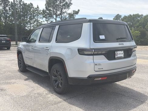 New 2026 Jeep Grand Wagoneer 4WD image 5